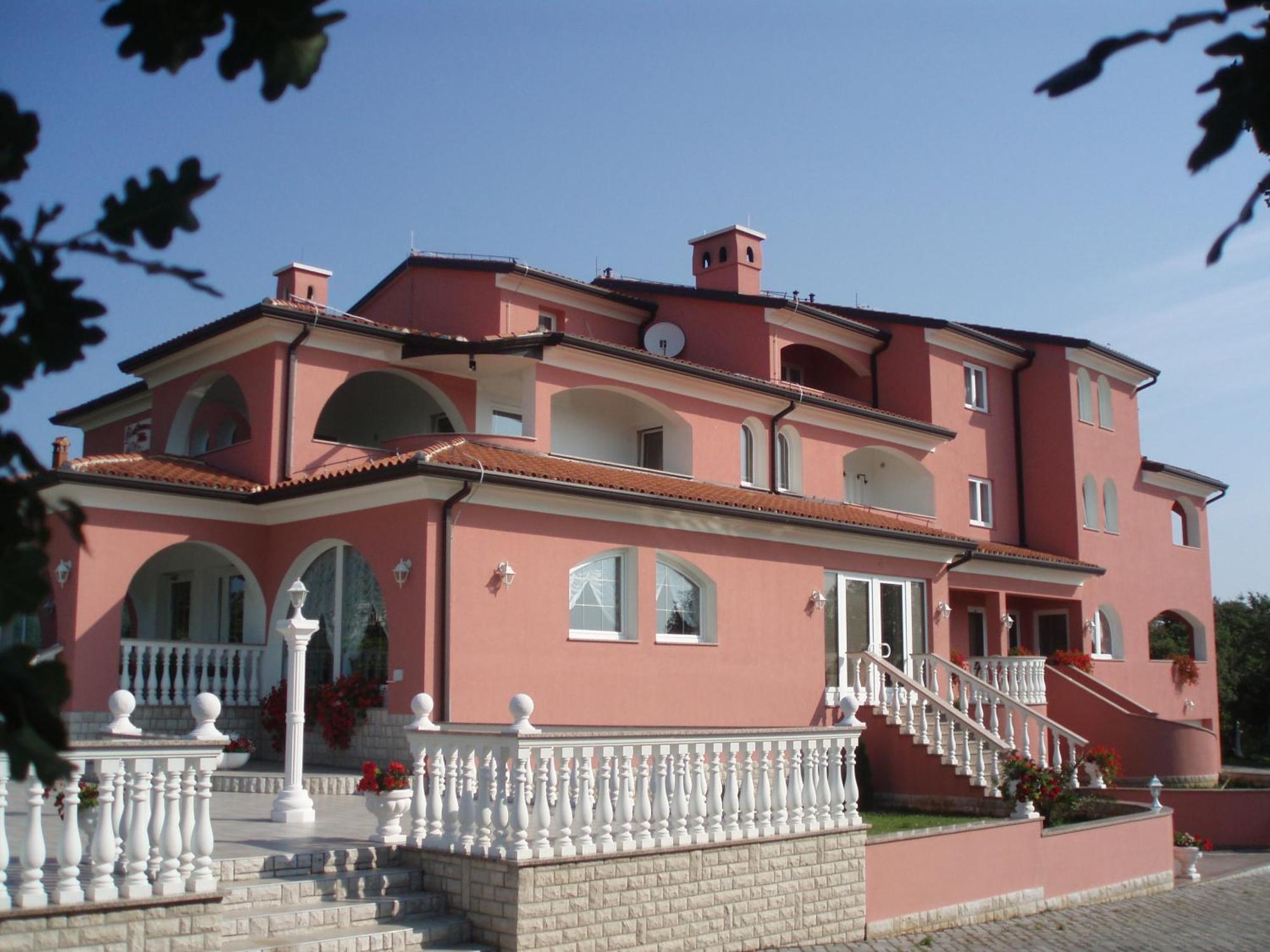 Apartments And Rooms Villa Chiara クルニカ エクステリア 写真