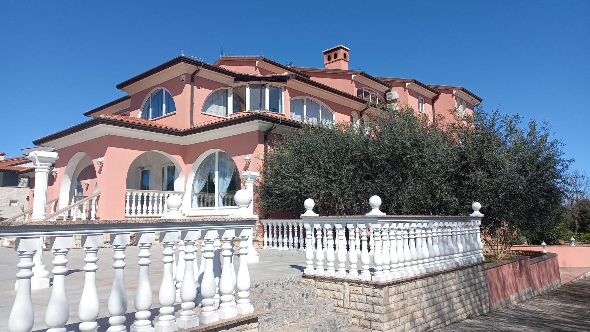 Apartments And Rooms Villa Chiara クルニカ エクステリア 写真